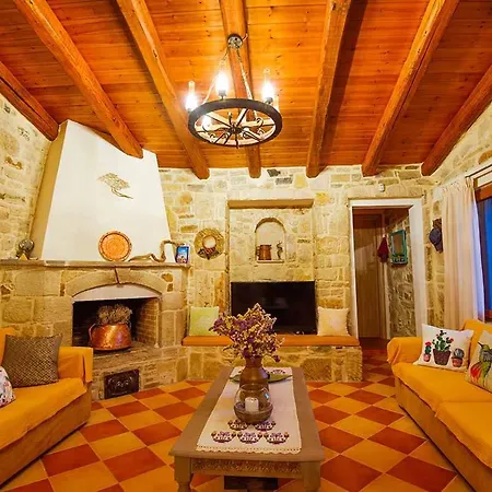 דירה Stonehouse Olivelia - Afrathias *